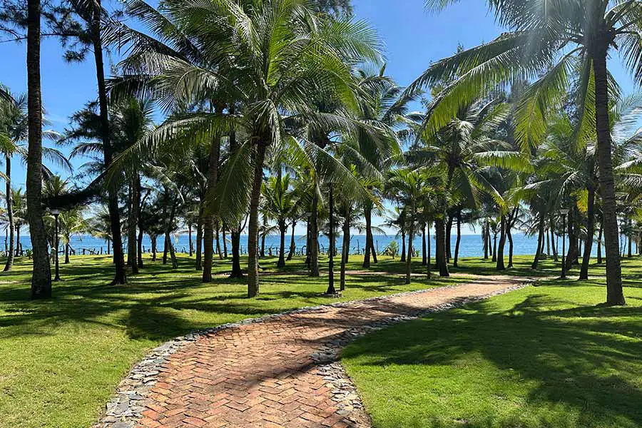 beach view rmh le belhamy beach resort